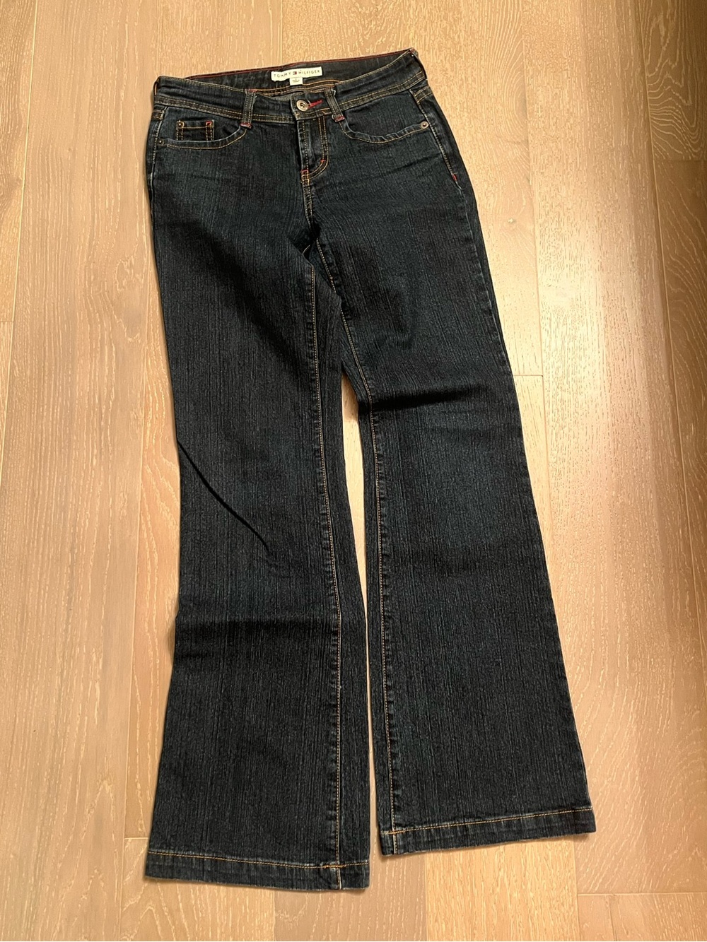 Tommy Hilfiger Women's Bootcut Jeans US 2